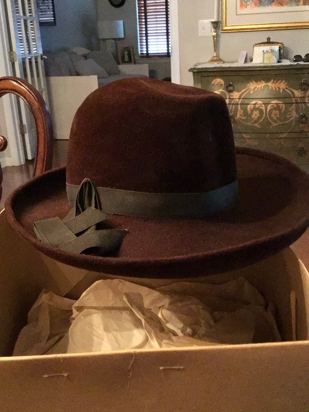 Vintage Mid-Century Bamberger's New Jersey Chocolate Brown Felt Fedora Hat with